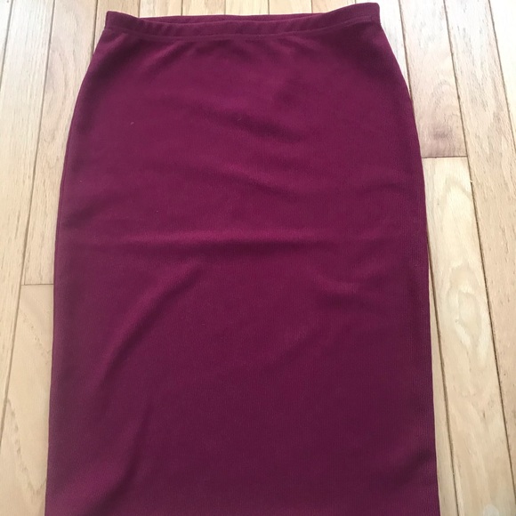 Forever 21 pencil skirt - Picture 2 of 3